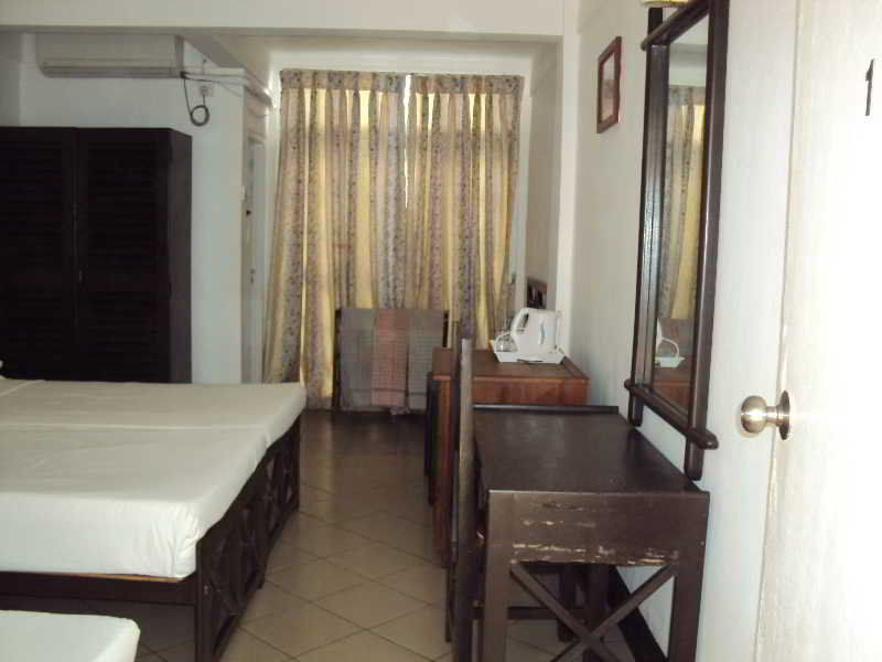 Ap Nippon Beach Hikkaduwa Exterior photo